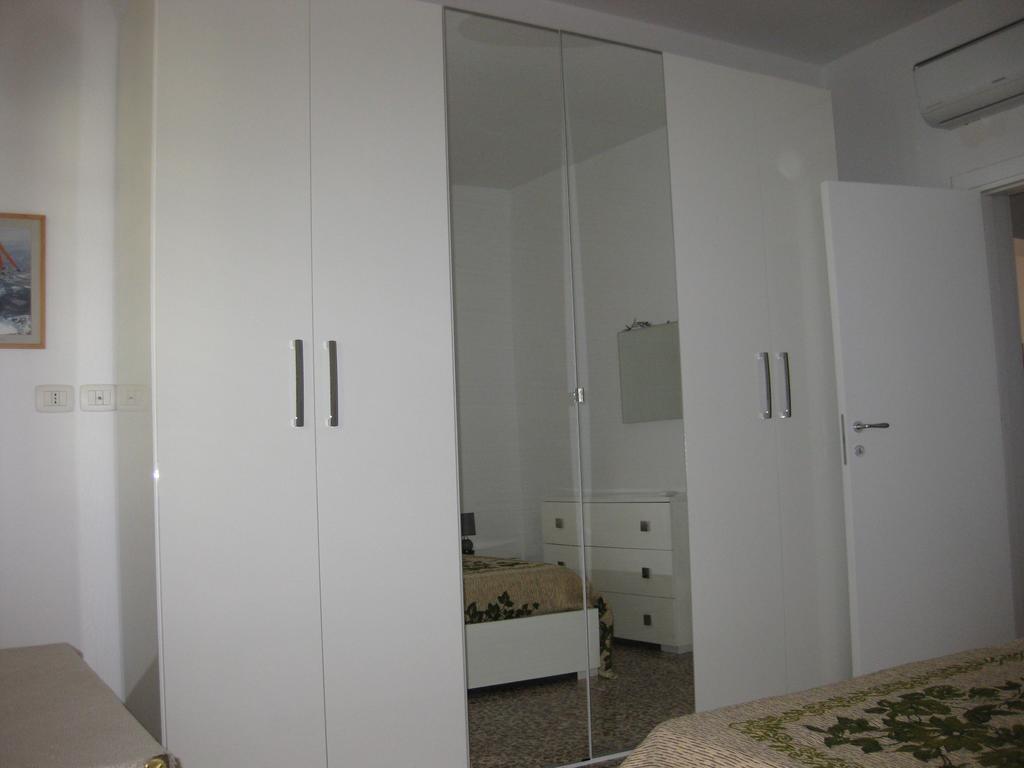 Casa Vacanze Le Rose Марина ди Рагуса Стая снимка